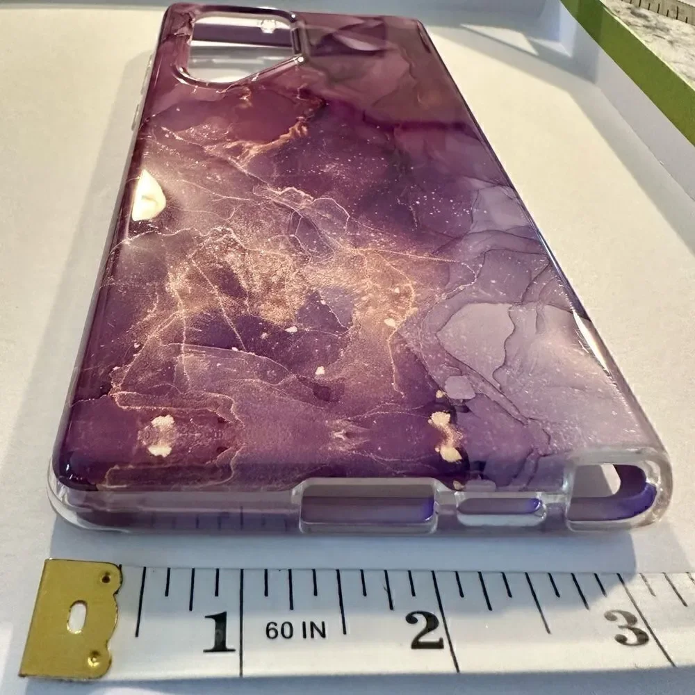 Cel Phone Covers Bundle of 4 Cel phone covers see photos for sizes -size…